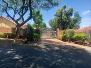 Lovely 1 Bedroom Cottage in Cresta