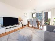 Lovely 2 bedroom flat in North Ealing