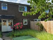 Lovely 2 bedroom House in a quiet neighbourhood