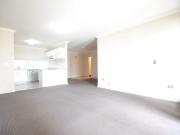 LOVELY 2 BEDROOM IN HANDY LOCATION!