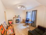 Lovely 2nd floor 1 bed with private balcony!