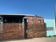 Lovely 3 Bedroom Home with Secure Parking