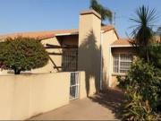 lovely 3 bedroom townhouse to rent i.