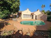 lovely 4 bedroom duet in annlin