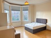 Lovely Bright Fully Furnished Double Bed Studio