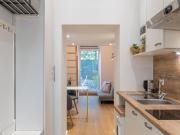 Lovely & cute home with nice courtyard view, Vienna... Lovely & cute home with nice courtyard view, Vienna...