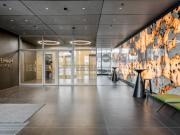 Lovely Favoriten 2BR w/ Gym, Lounge & Elevator nr Metro,...