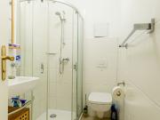 Lovely little studio overlooking beautiful park, Berlin...