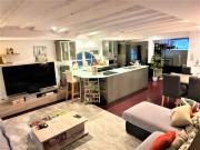 Lovely loft style duplex apartment in the heart of...