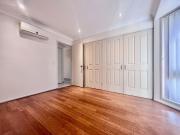 Lovely Modern Home in Quiet Location&excl