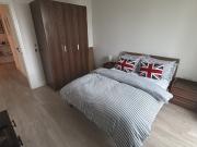 Lovely quite Double room and private bathroom with canal...