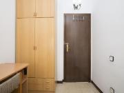 Lovely single bedroom close to Bac de Roda metro station