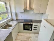 Lovely studio flat to rent Housing Benefits okay