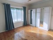 Lovely Two Bed Unit in a Great Location