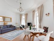 Lovingly furnished old style apartment with balcony in...