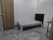 Low Deposit Room for Rent at Bandar Utama near One Utama...