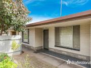 Low Maintenance Living Close to Shops & Transport Low Maintenance Living Close to Shops & Transport