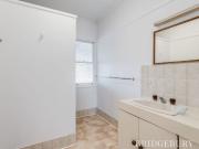 Low Maintenance Living in the Heart of Woody Point!