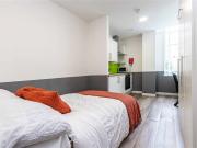 Low Pavement, Nottingham NG1, 1 bed flat to rent, £650...
