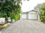 Low Set Living in a Quiet, Central & Convenient Pocket...