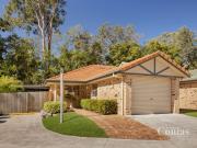 Low Set Villa Living in Secure Glen Oaks Estate