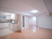 Lower 56 Corby Crescent