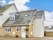 Lower Herne Bay Road, Herne Bay, 1 Bedroom End