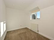 Lower Meadow, Waltham Cross EN8, 2 bedroom end terrace...