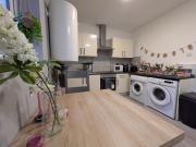 Lower Parliament Street, Nottingham NG1, 3 bed flat to...