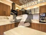 Lower Portion Locked 1 Kanal Awesome Upper Portion On...