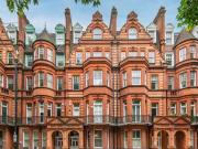 Lower Sloane Street, London, 2 Bedroom Apartment