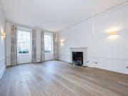 Lowndes Square, Knightsbridge SW1X, 3 bed maisonette to...