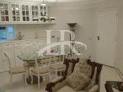 LR Flats Apartamento e Studio Apartamento com 3 quartos...