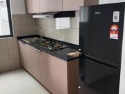 LSH33 Sentul 3R2B 850sf Builtin Kitchen for RENT