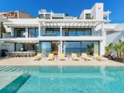 Lucas Fox presenta en exclusiva esta moderna villa de...