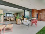 Lucas Fox presenta esta casa pareada de 148 m²...