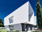 Lucas Fox presenta esta singular villa independiente con...