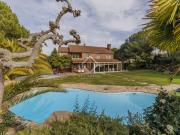 Lucas Fox se complace en presentar esta preciosa villa...