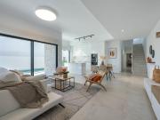 Lucas Fox se enorgullece de presentar una exclusiva...