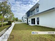 Lucent Residence @ twentyfive.7