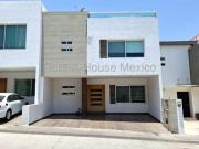 Lucepolis Milenio con roof garden y amenidades