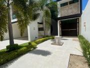 Lujosa Casa con PANELES SOLARES MONTEBELLO