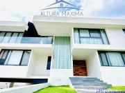 Lujosa Casa en Venta Ayamonte Zapopan