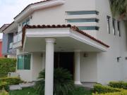 Casa en venta en Nueva Galicia frente casa club