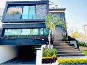 Lujosa Casa en Venta Puerta de Hierro Andares Zapopan