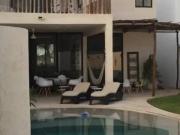 | Lujosa casa ubicada en privada excelente para la familia |