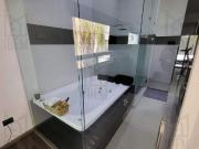 0110 Lujosa propiedad en An?huac, San Nicol?s, Nuevo Le?n