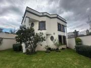 Lujosa residencia en venta en Residencial Colón, Col....