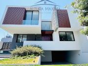 Lujosa Residencia Nueva en Venta Condominio Puerta Las...