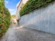 Lujosa unifamiliar con piscina y jardín privado en El...